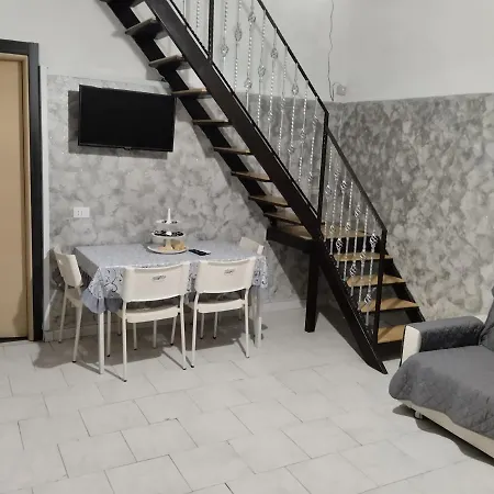 House Luroke * Catania