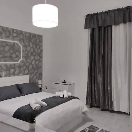 House Luroke Catania