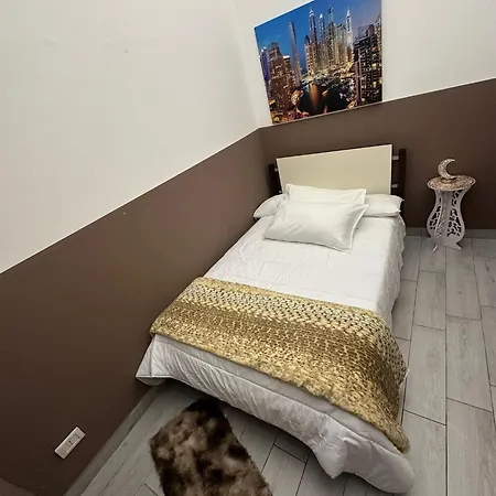 House Luroke Apartment *