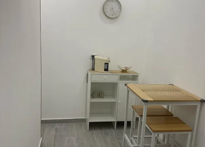 House Luroke Lägenhet